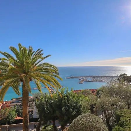 Vue Unique Luxueux, Parking Menton