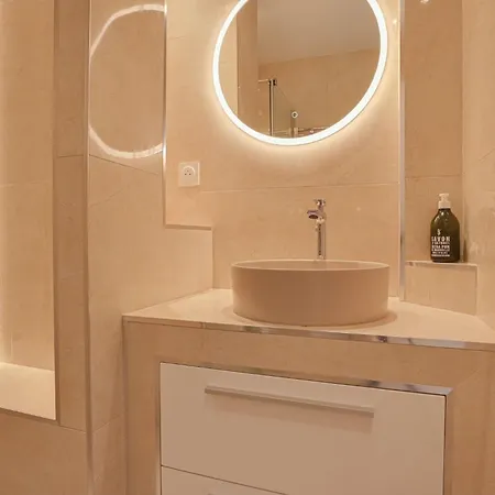 Vue Unique Luxueux, Parking Appartement