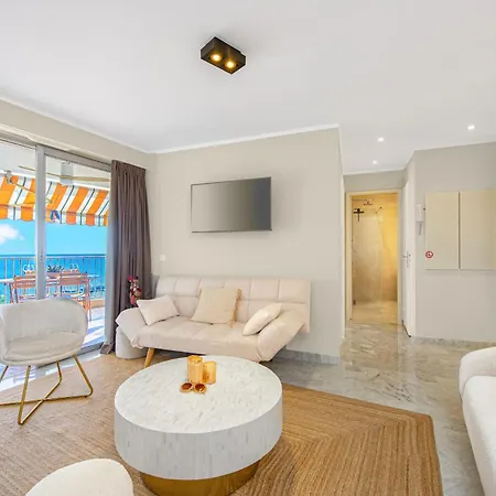 Appartement Vue Unique Luxueux, Parking Menton