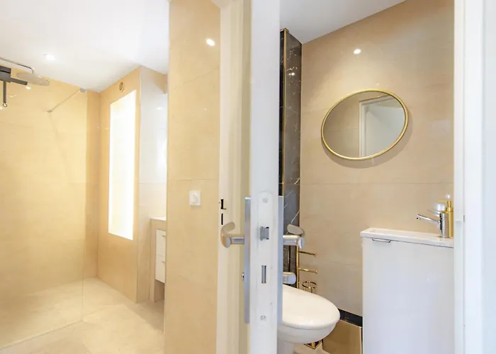 Vue Unique Luxueux, Parking Appartement Menton