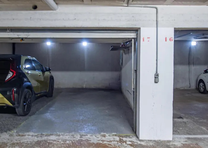 Appartement Vue Unique Luxueux, Parking